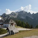 Holiday home Ferienhaeuser Glueck Auf, Sauna, Hottubs Arnoldstein