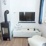 Holiday home Ferienhaeuser Glueck Auf, Sauna, Hottubs Arnoldstein