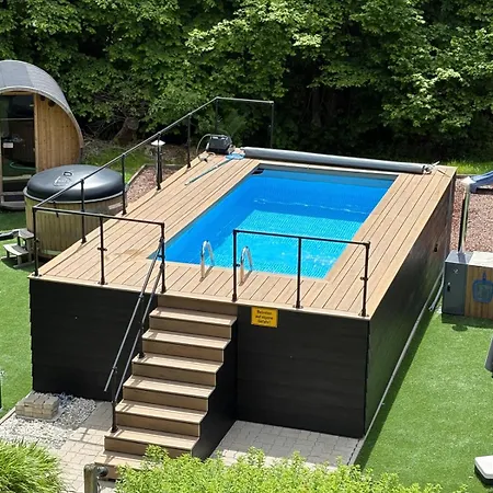 Ferienhaeuser Glueck Auf, Sauna, Hottubs * Arnoldstein