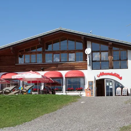 Ferienhaeuser Glueck Auf, Sauna, Hottubs Holiday home Arnoldstein