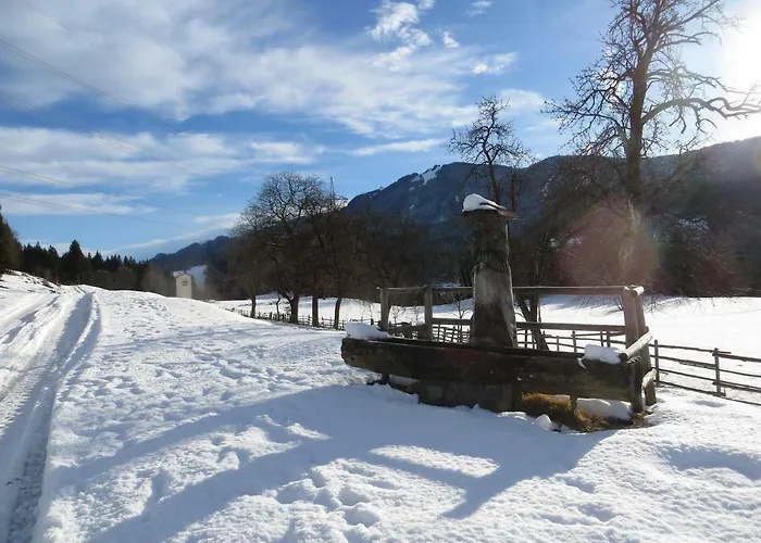 Ferienhaeuser Glueck Auf, Sauna, Hottubs Arnoldstein